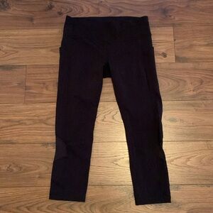Lululemon Capri Workout Leggings